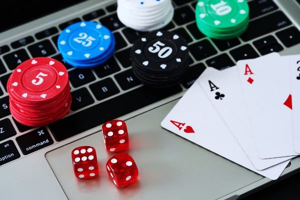 vip777mm စလော့ — Jackpot Slot Games MMK ဖြင့် ကစားနေသော မြန်မာ ကစားသမား